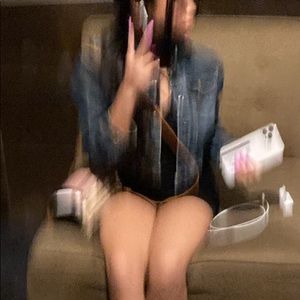 Meet your Posher, Lena